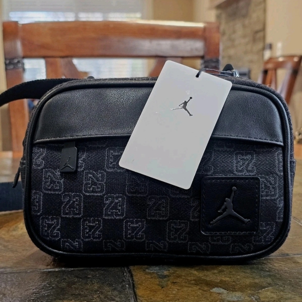 NWT The Nike Jordan 23 Monogram Camera Bag Original